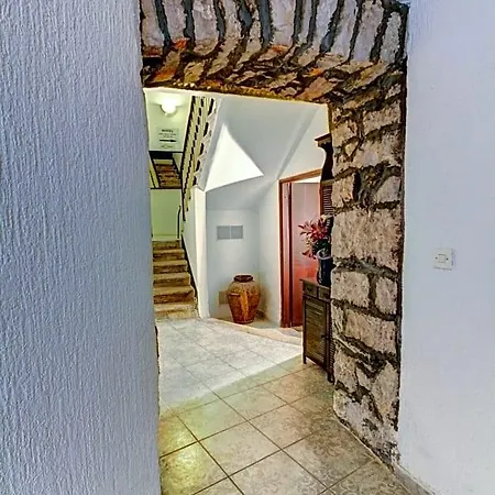 Point B&B 3*